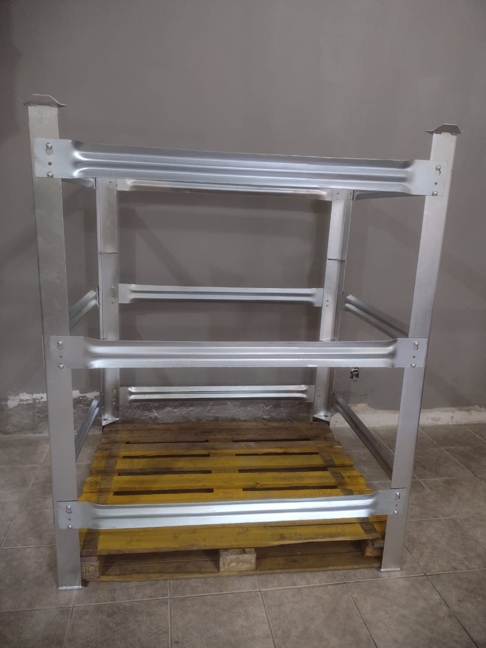 Aluguel de Rack Metálico – Rack Metálico o segredo para uma armazenagem eficiente e flexível!